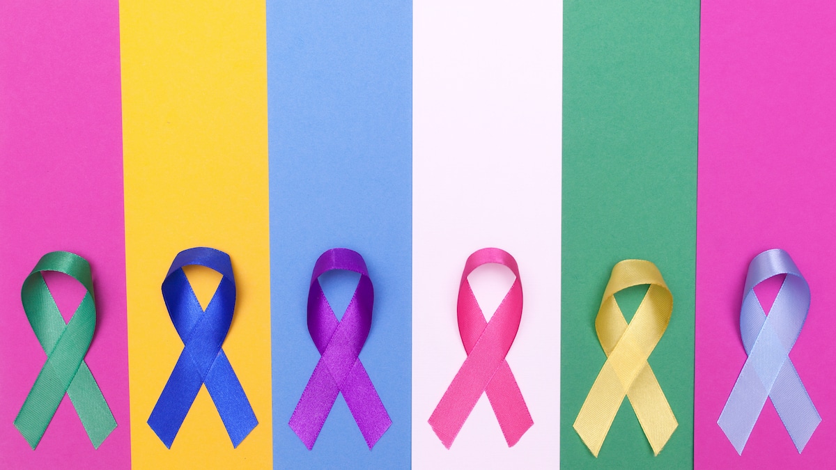 Cancer awareness ribbons